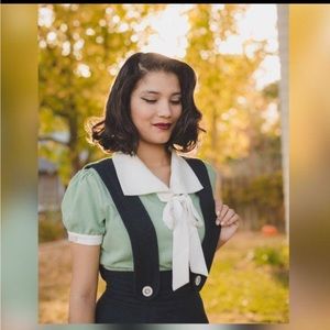 Meet your Posher, Monique